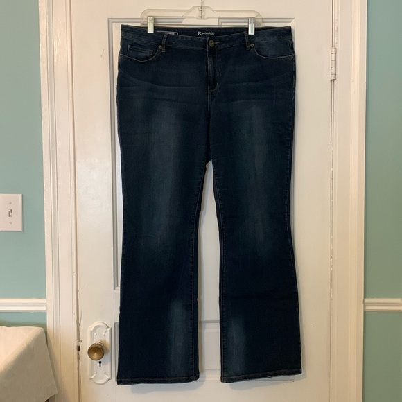 Ricki’s Bootcut Jeans Dark Wash Size 34 - Picture 1 of 6